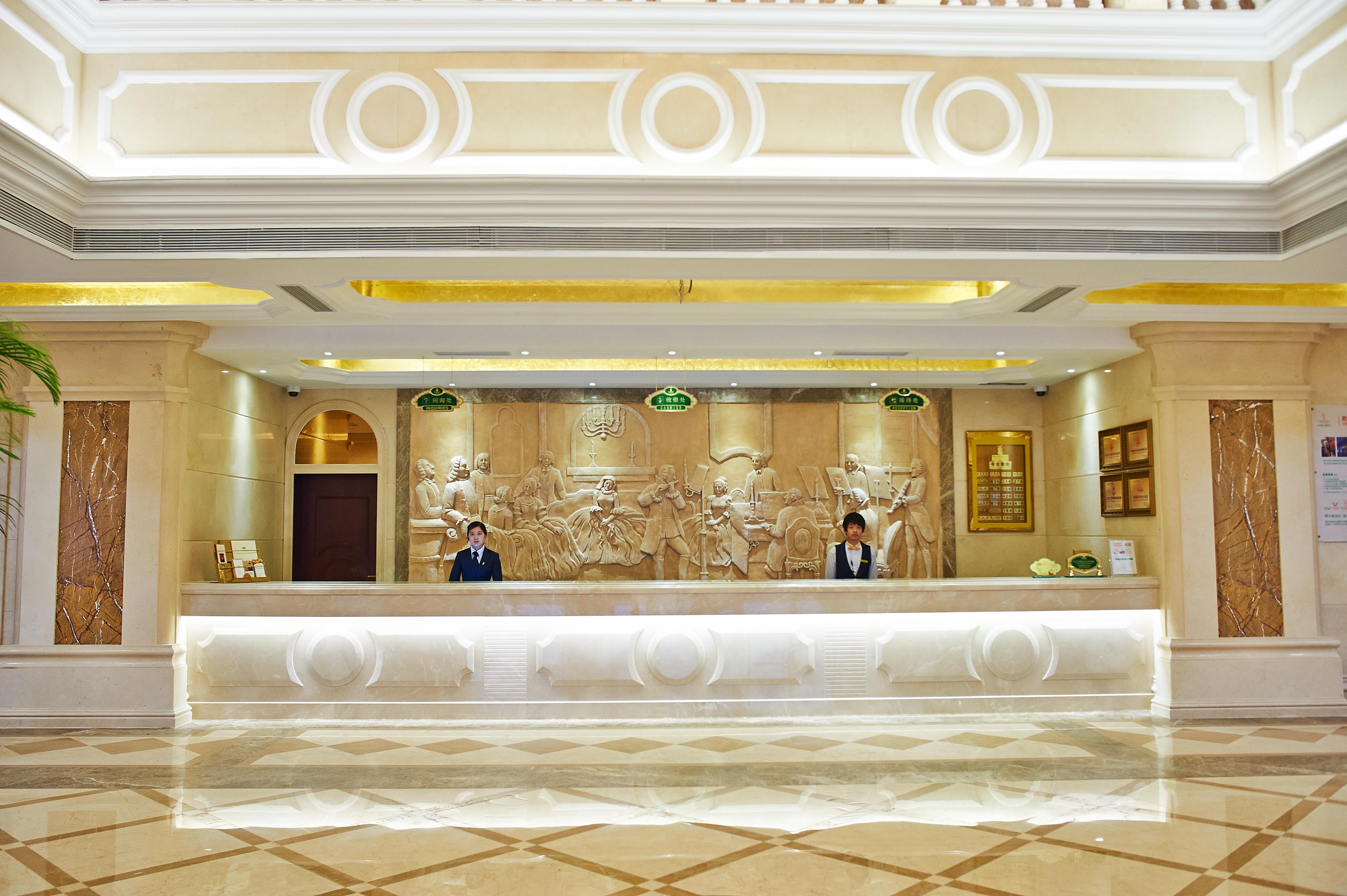 Hotel Vienna Pudong Airport Huaxia Road 3*