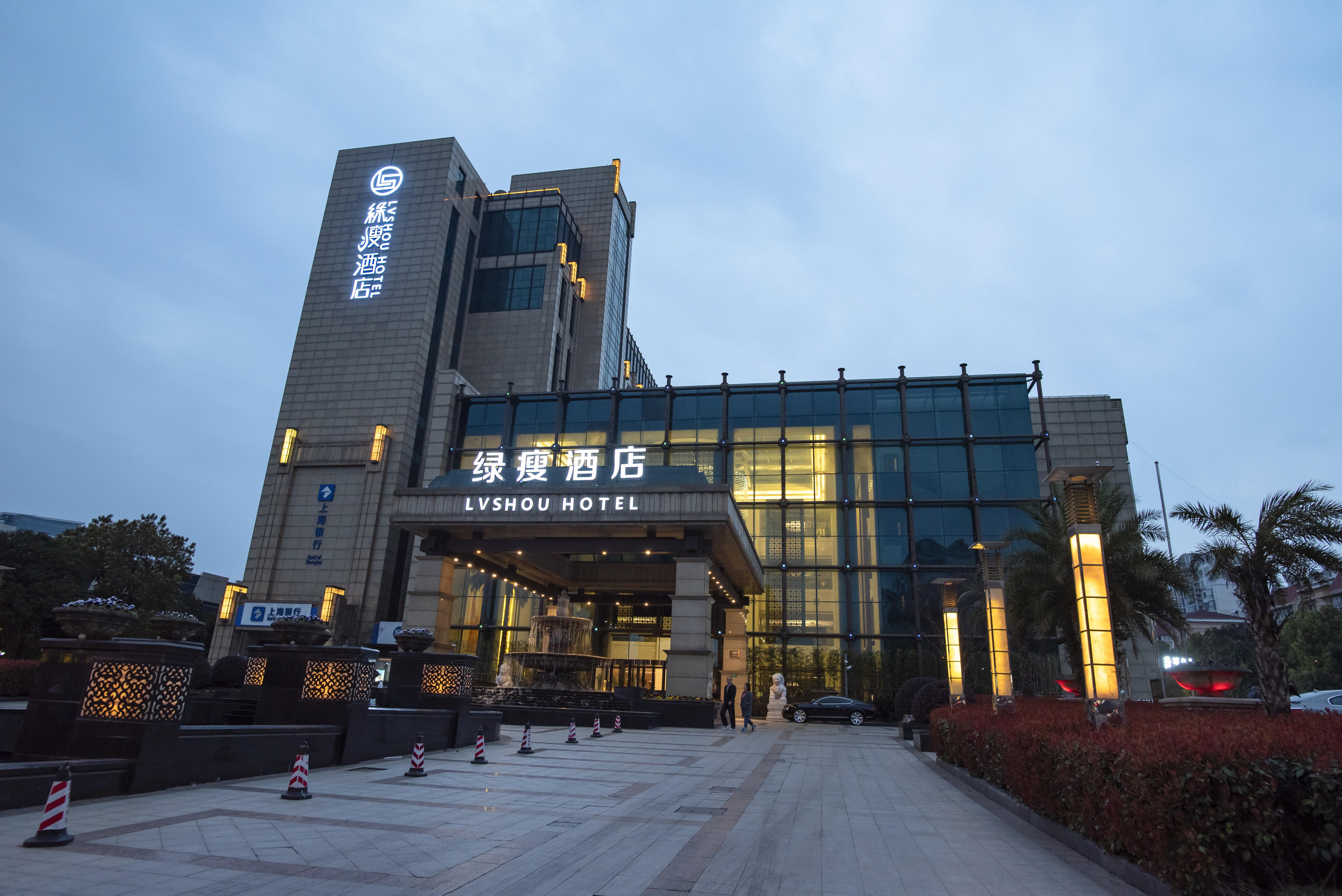 Hotel Lv Shou 5*