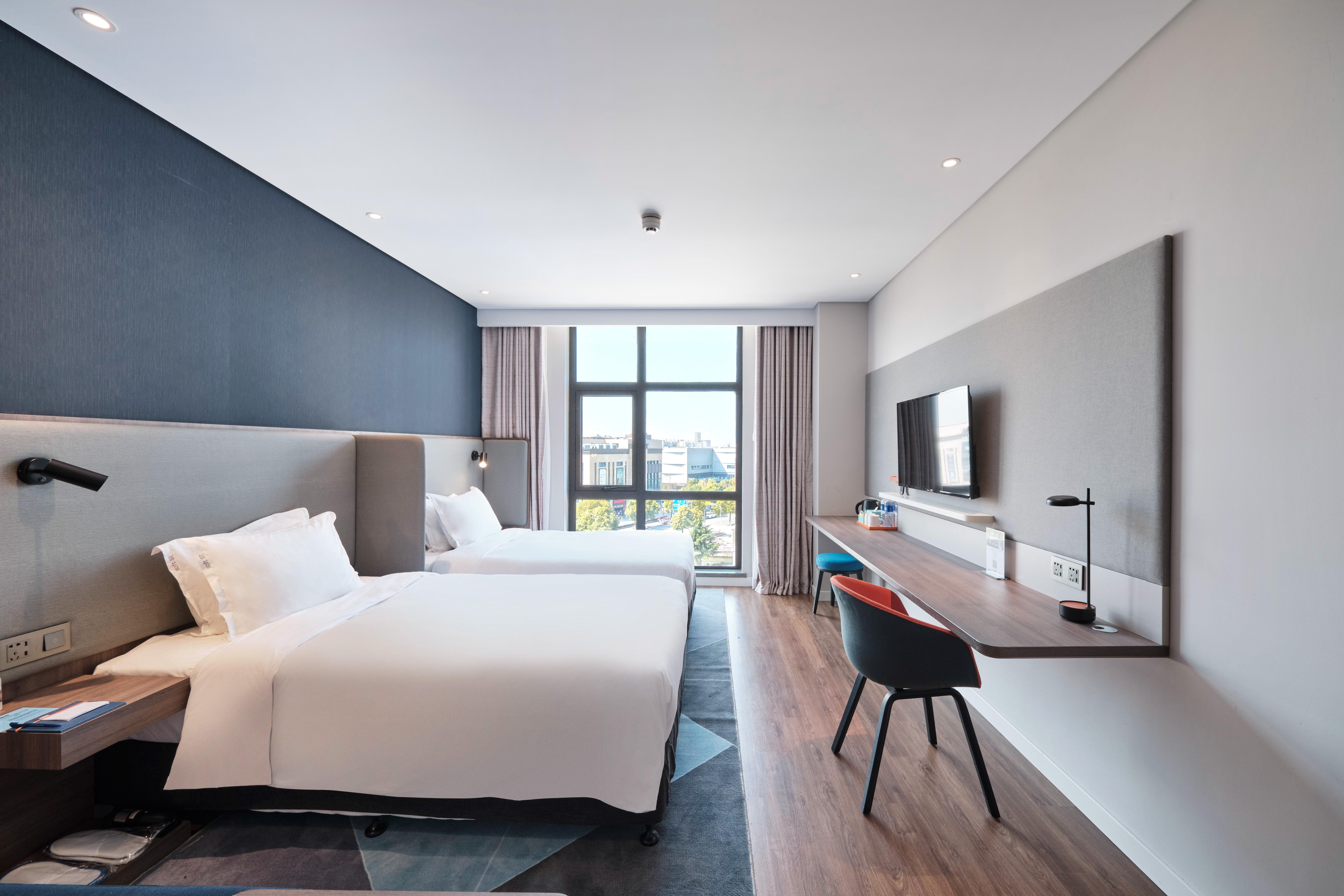 Express Hongqiao North 3*