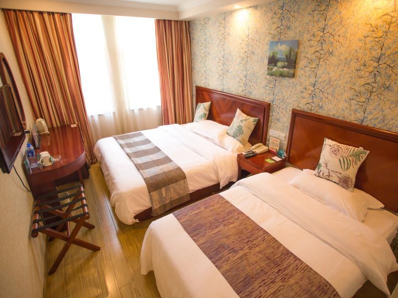 Greentree Pudong Airport Chuansha Express Hotel