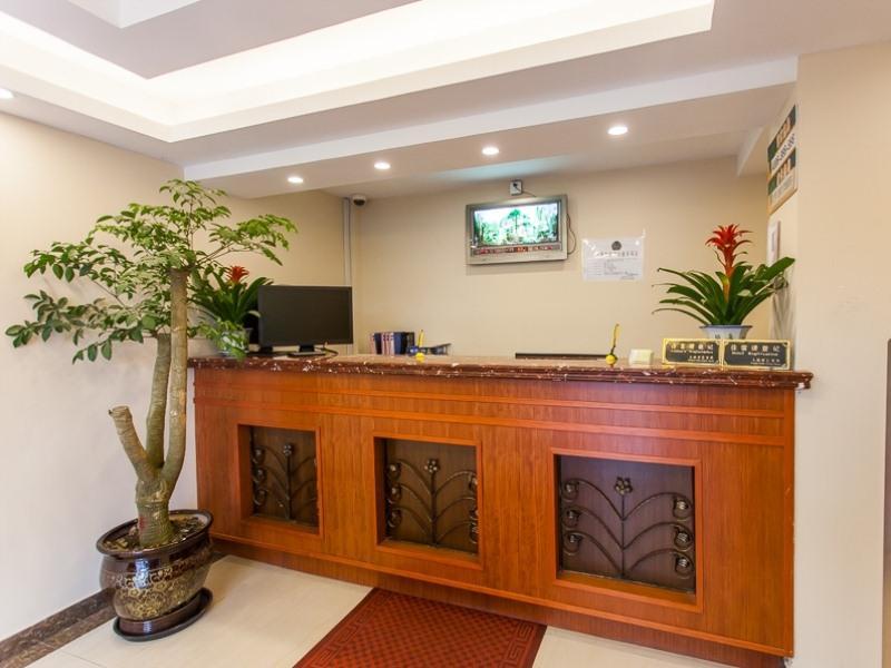 Greentree Hongqiao International Airport Songhong Road Express Shanghai
