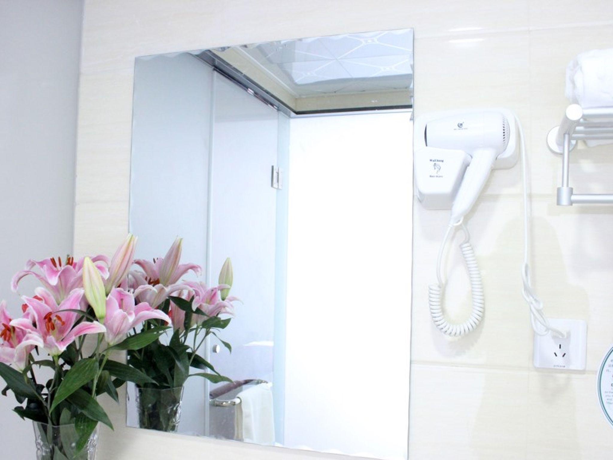 Hotel Greentree Baoshan 128 Memorial Road Tonghe Road Shell