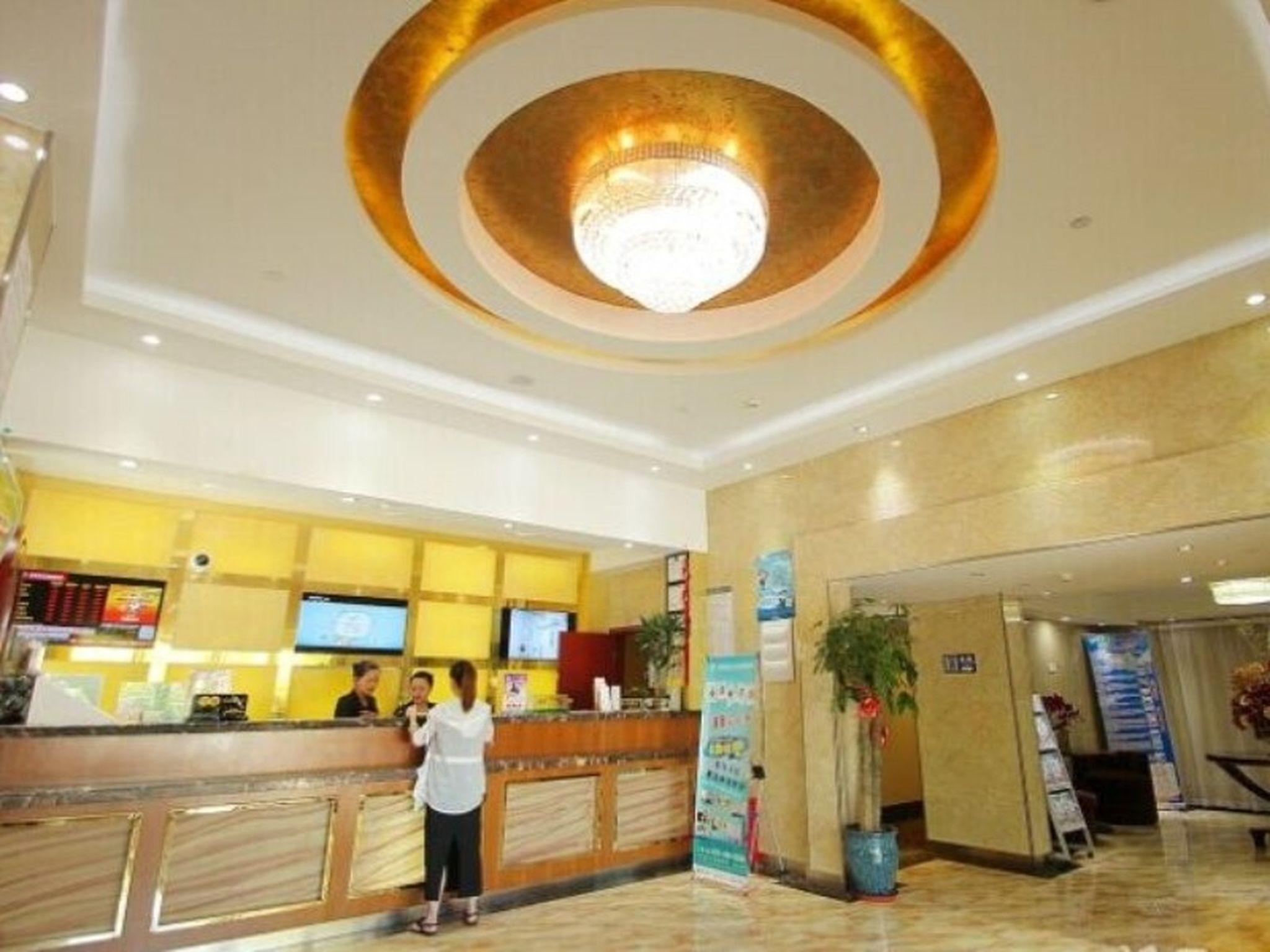 Greentree Baoshan 128 Memorial Road Tonghe Road Shell 3* Shanghai