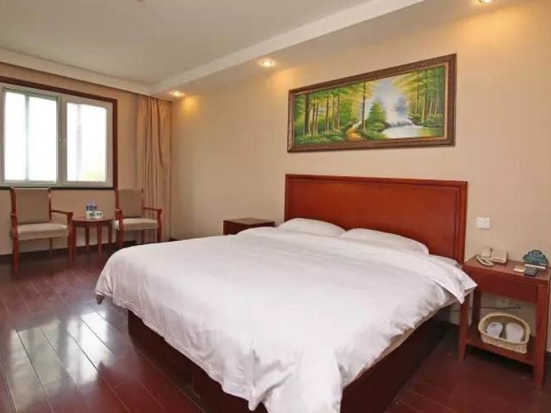 Greentree Jiangwan Town Express 3*