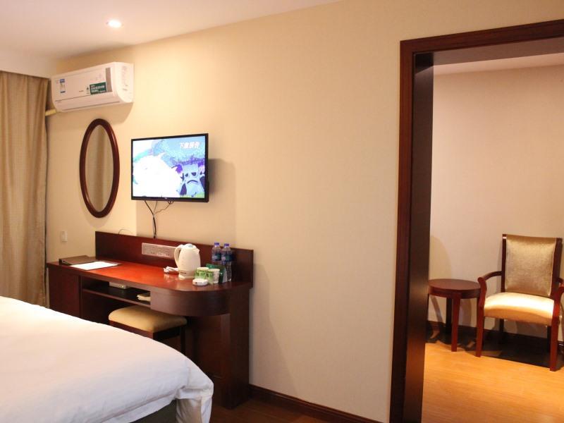 Hotel Greentree Gucun Shuichan West Road Shell