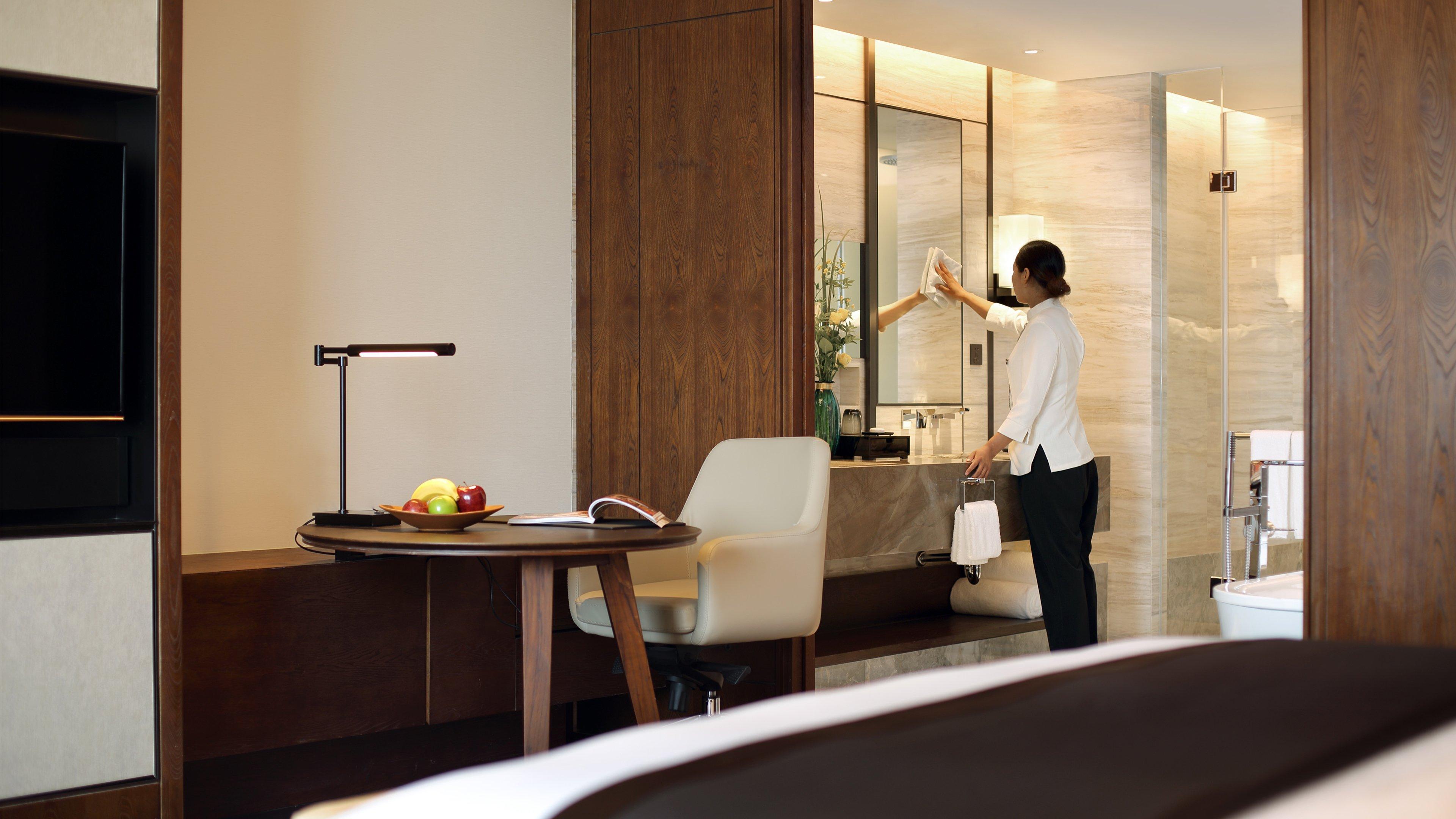 Intercontinental Hongqiao Necc By Ihg 5*