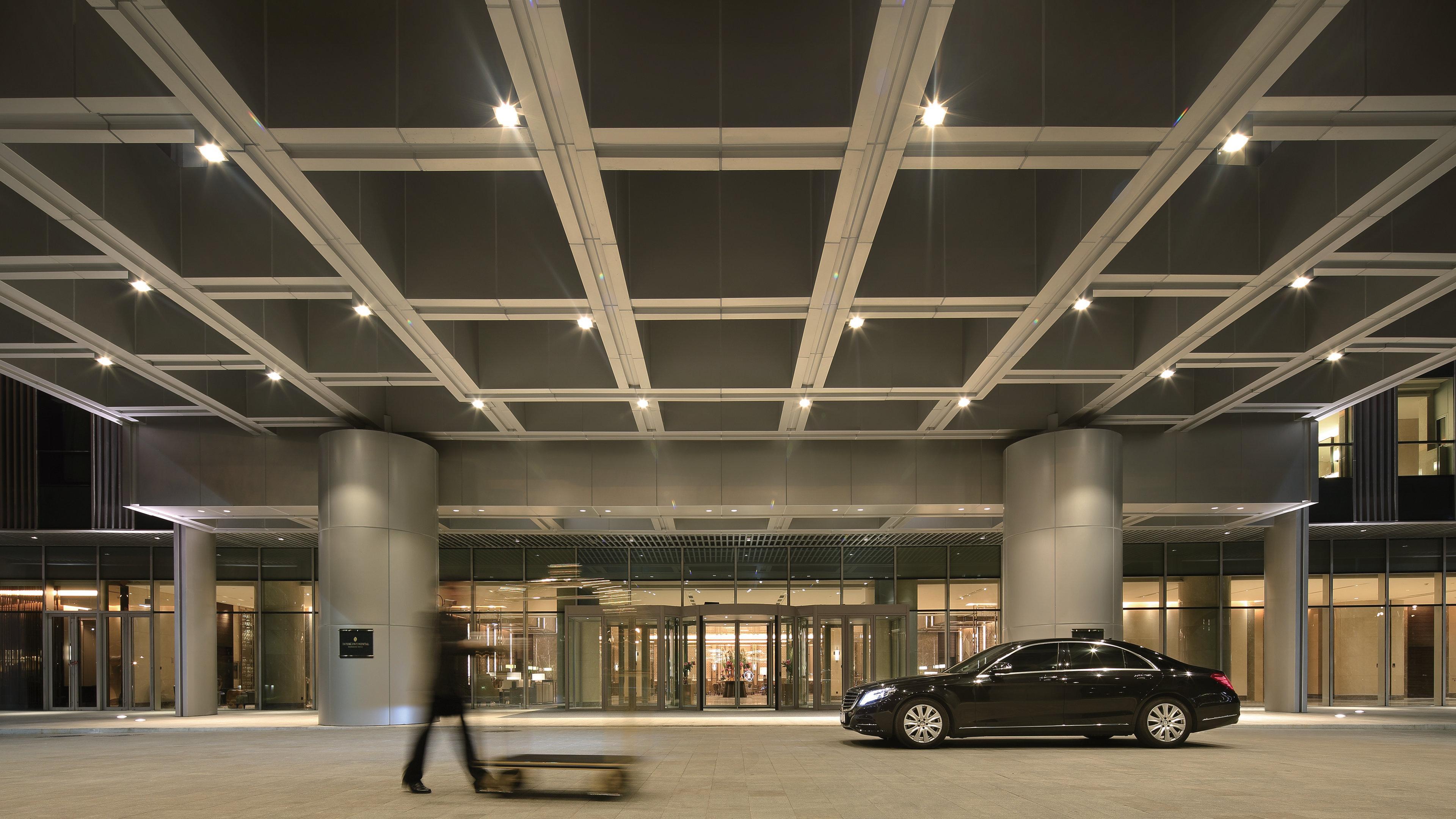 Hotel Intercontinental Hongqiao Necc By Ihg 5*
