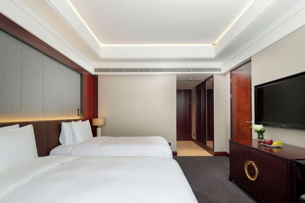 Doubletree By Hilton Jing'an Hotel