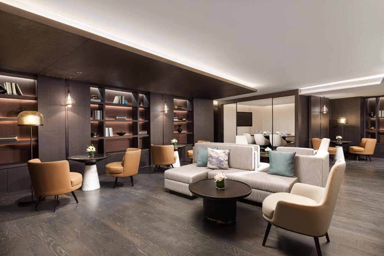 Khách sạn Hualuxe Changfeng Park 5*