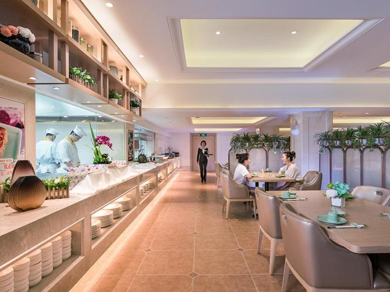 Hotel Vienna International *