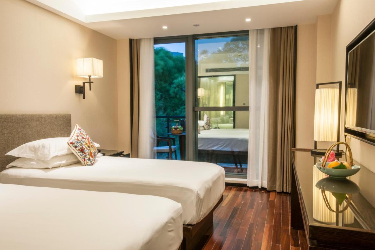 Hotel Ssaw Boutique South Xuhui Riyueguang 4*