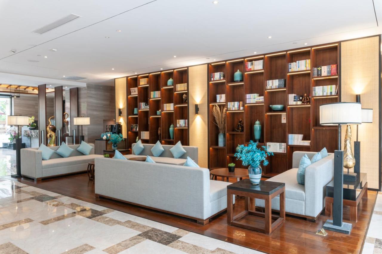 Ssaw Boutique South Xuhui Riyueguang Hotel