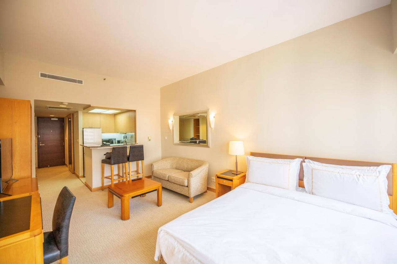 Centre Serviced 5*