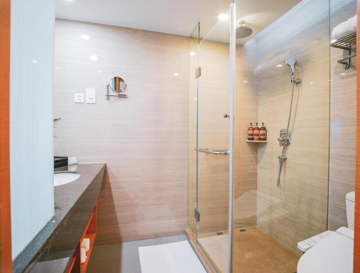 Hotel Ramada Plaza Pudong Airport - A Journey Starts At The Pvg Airport Shanghai