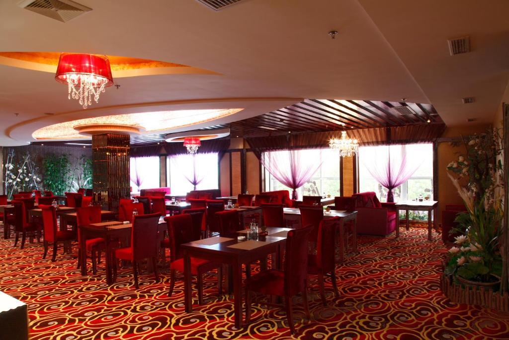Hotel Yangkun Huafu International