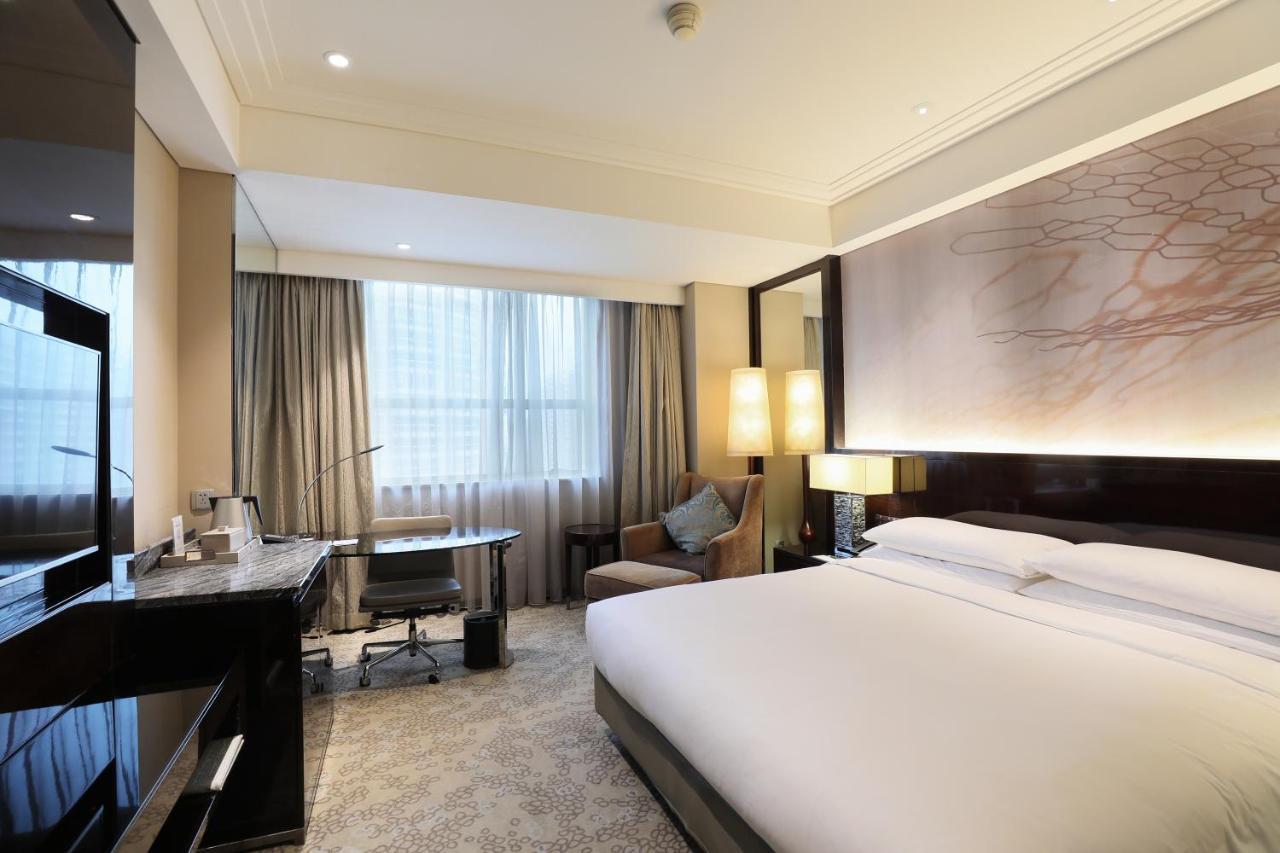 Renaissance Pudong 5* Shanghai