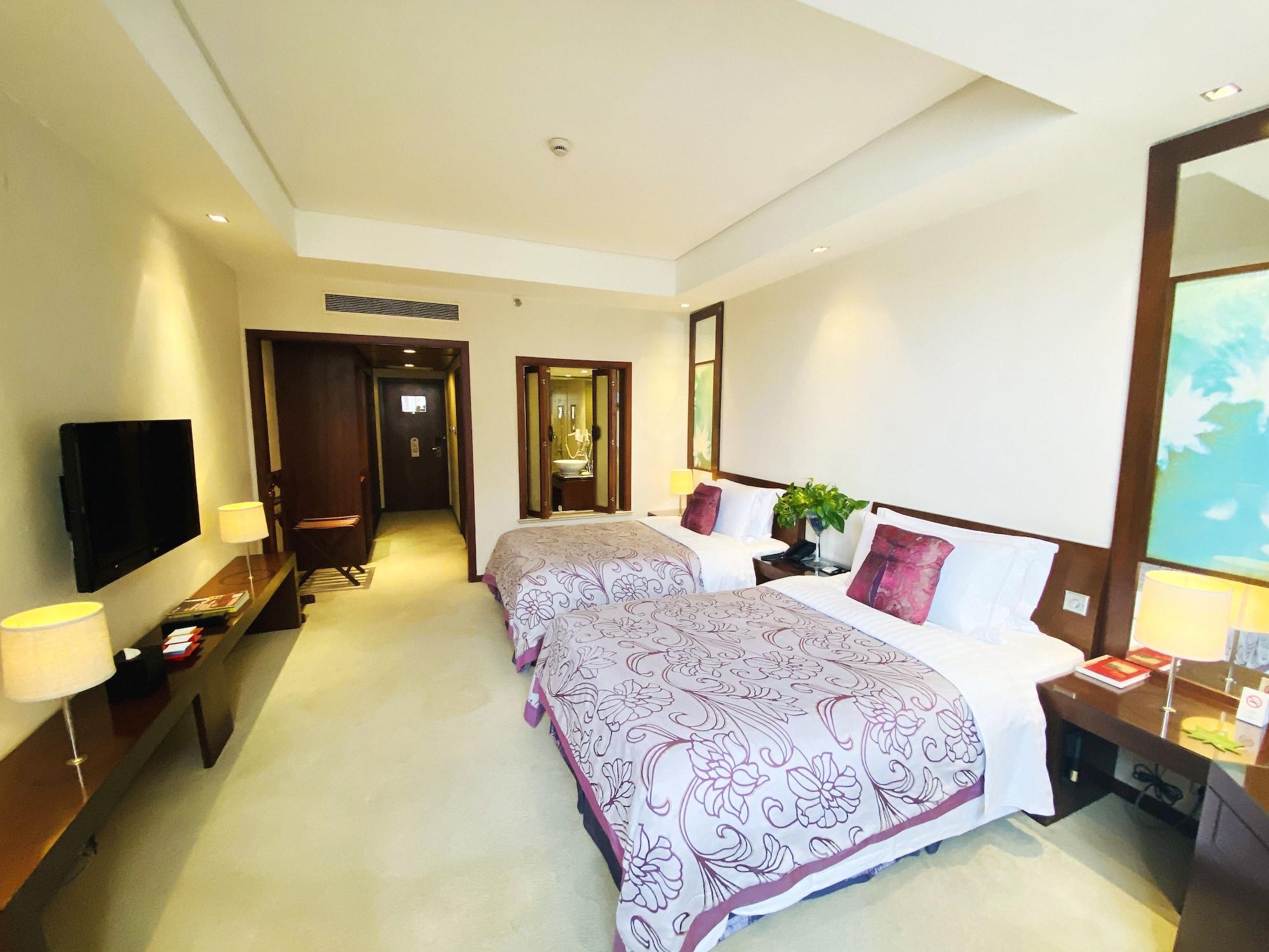 Baolong 4* Shanghai