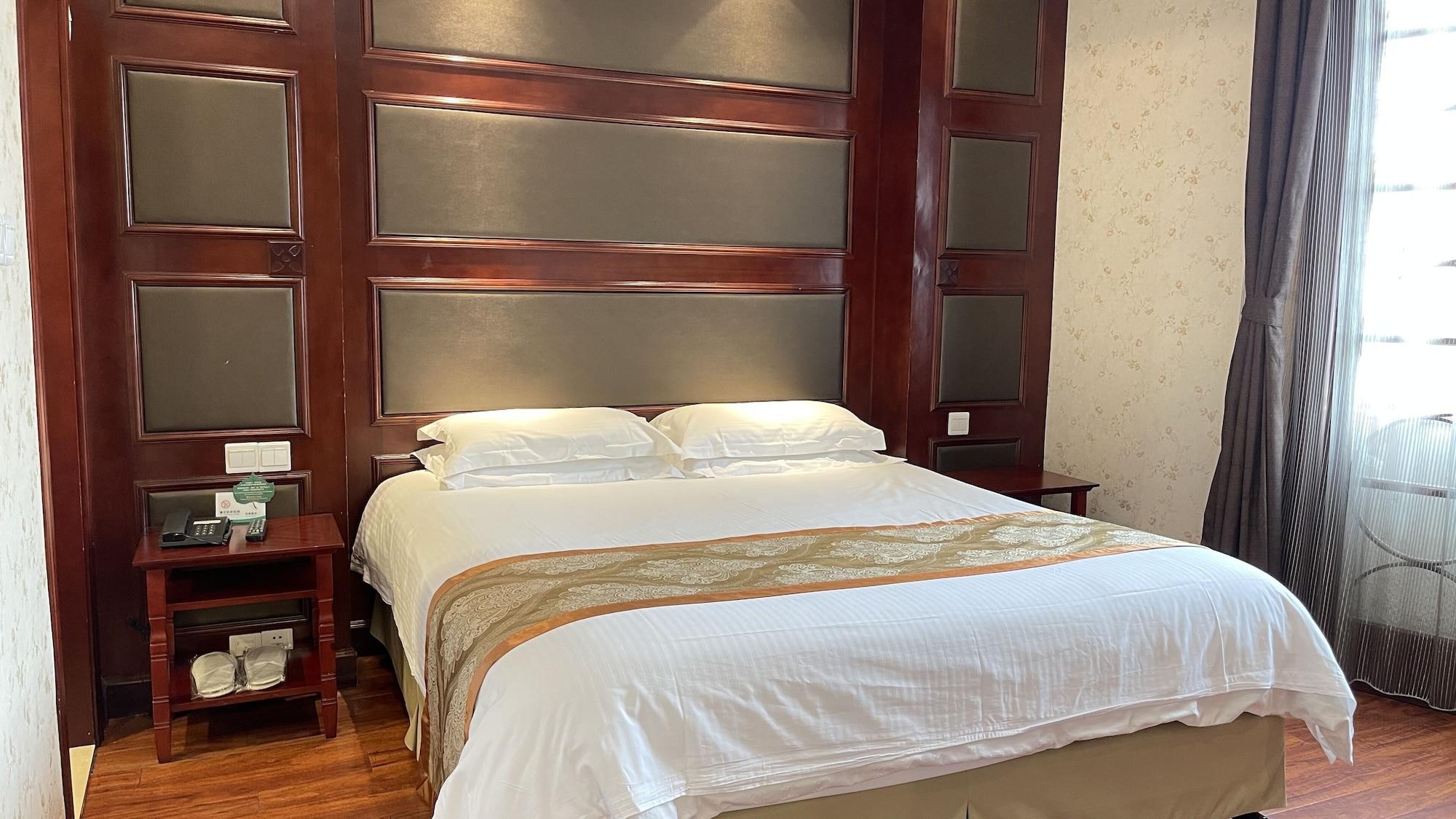 Seventh Heaven Otel 3*