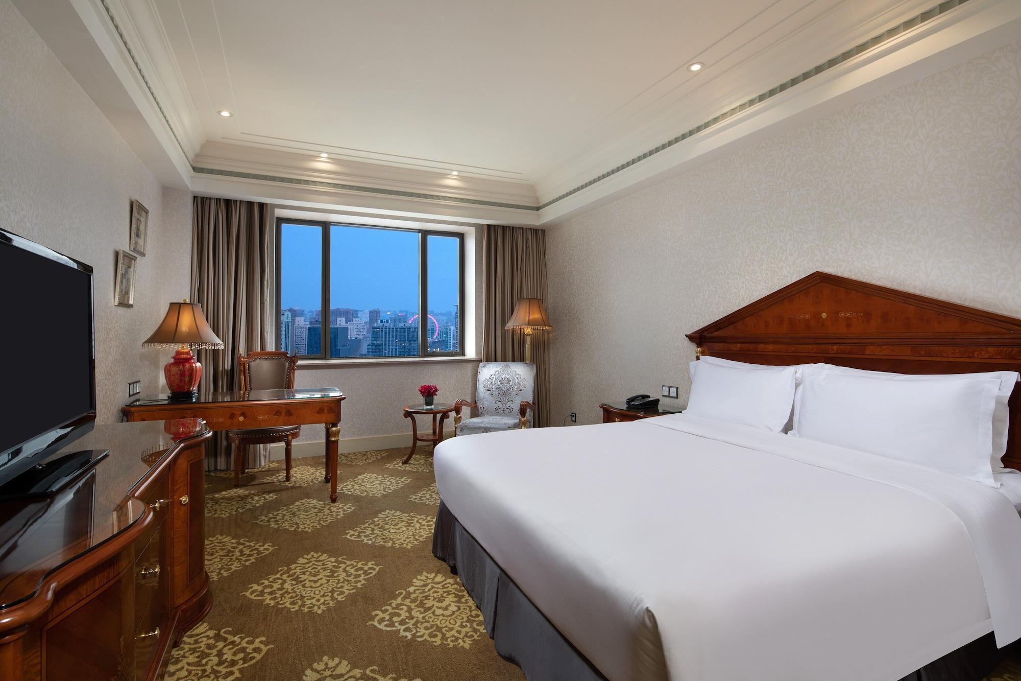 Majesty Plaza