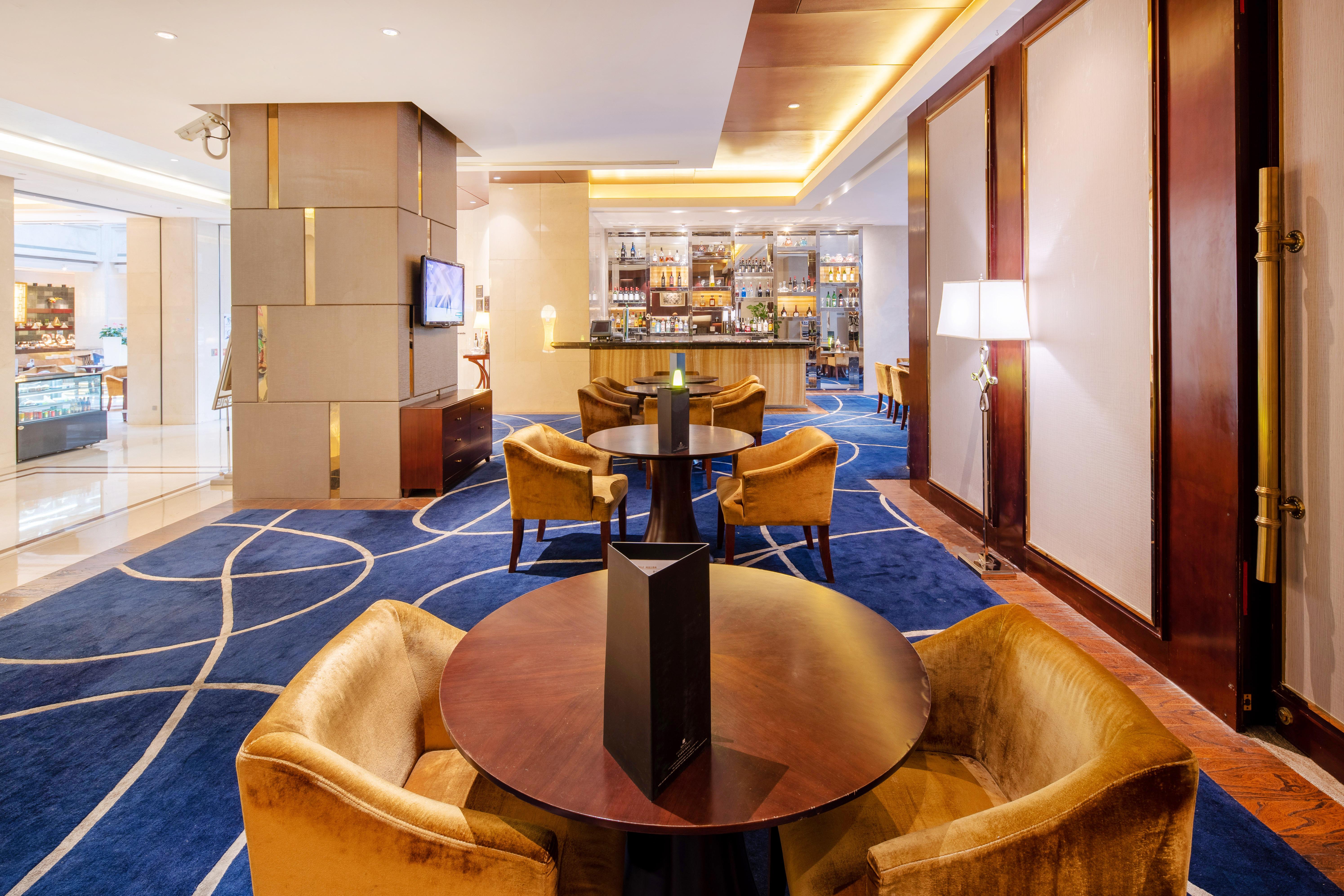 Regal Plaza & Waigaoqiao Hotel