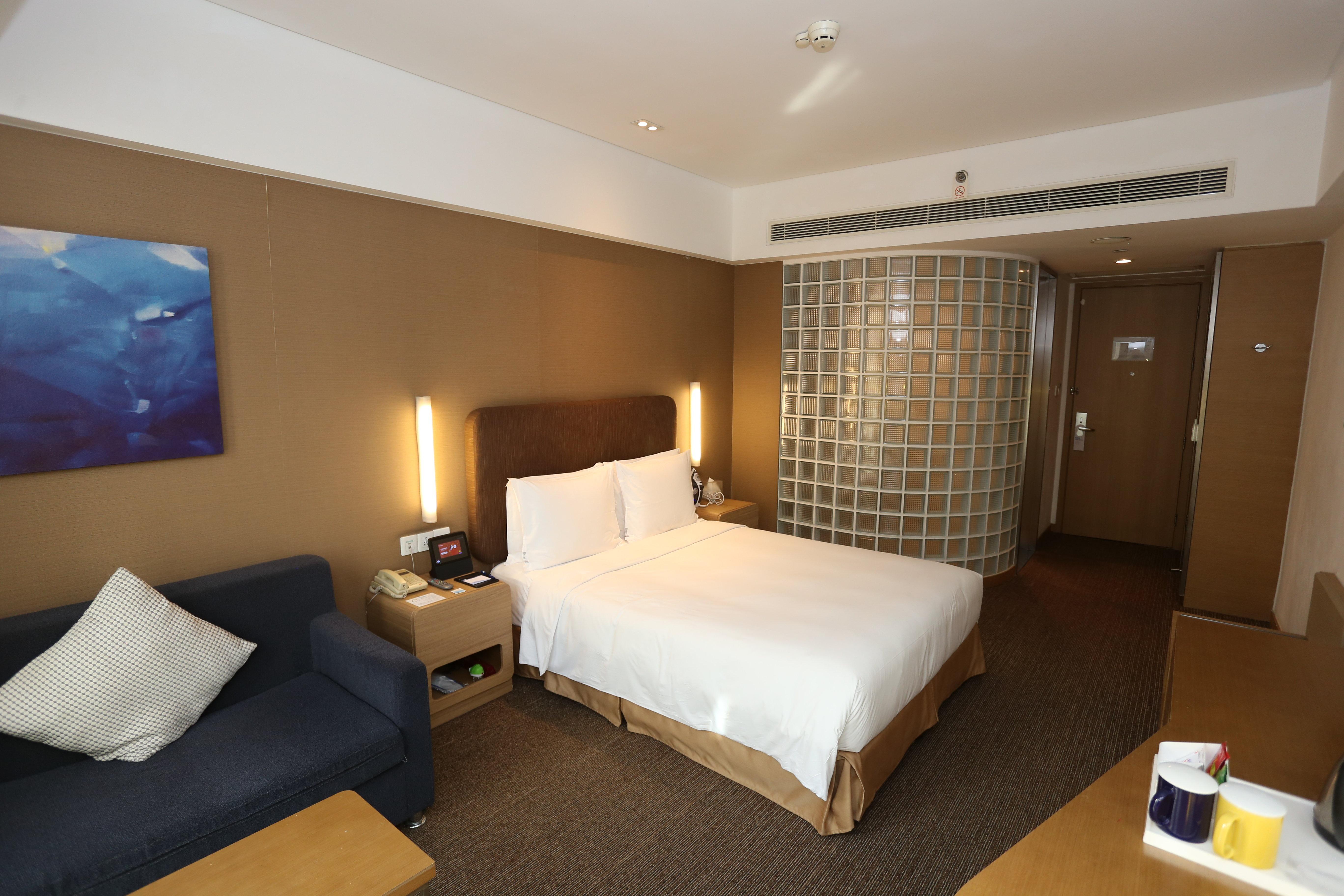 Express Jinsha By Ihg Hotel Xangai