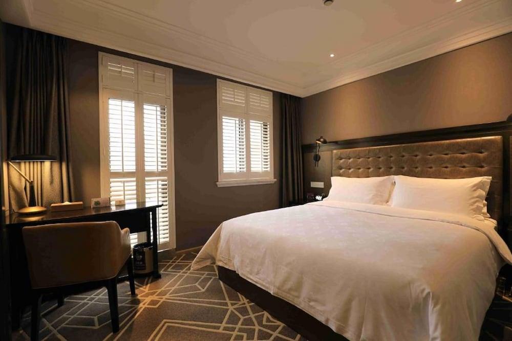 Jinjiang Metropolo Classiq Nanjing Road 4*