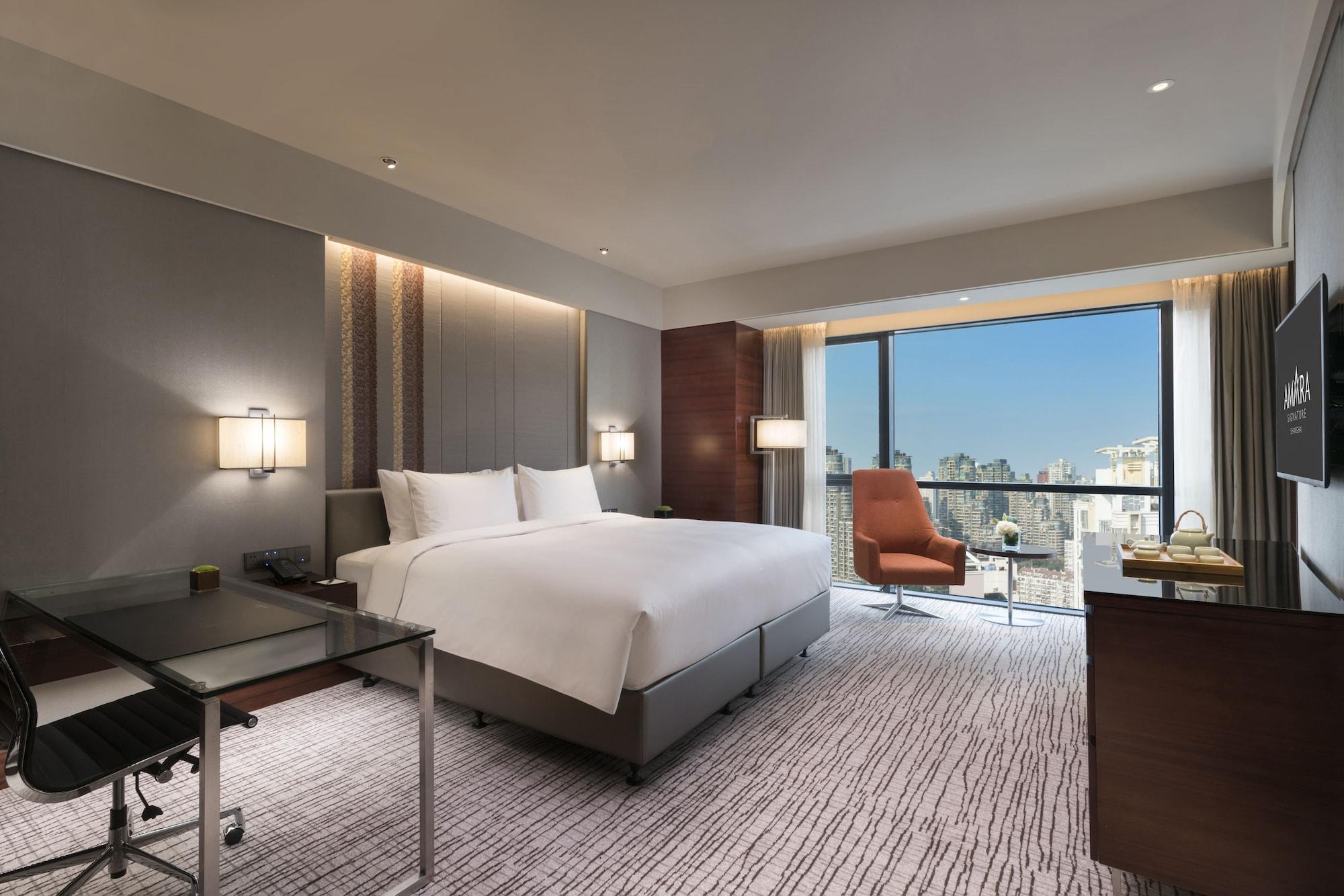 Amara Signature Hotel