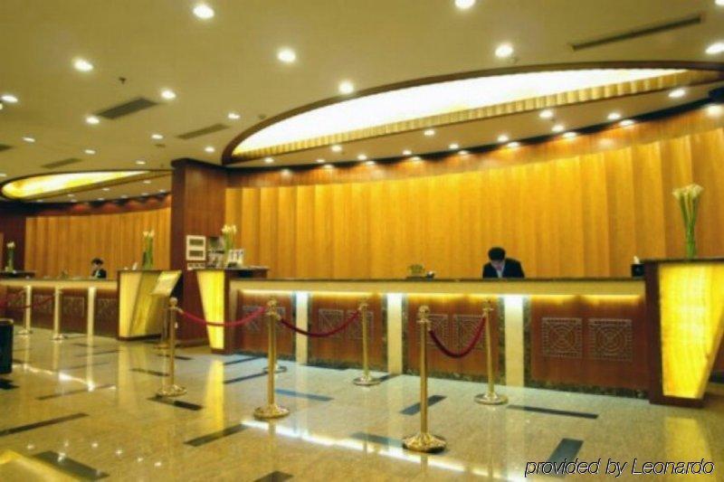 Charms Otel Şanghay