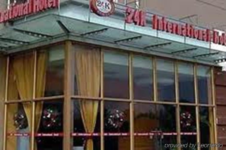 24k International - Nan Jing Road Branch