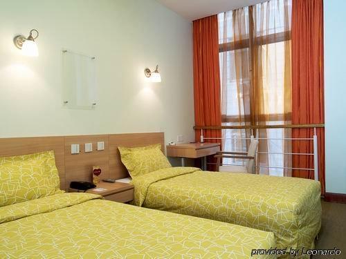 24k International - Nan Jing Road Branch 2*