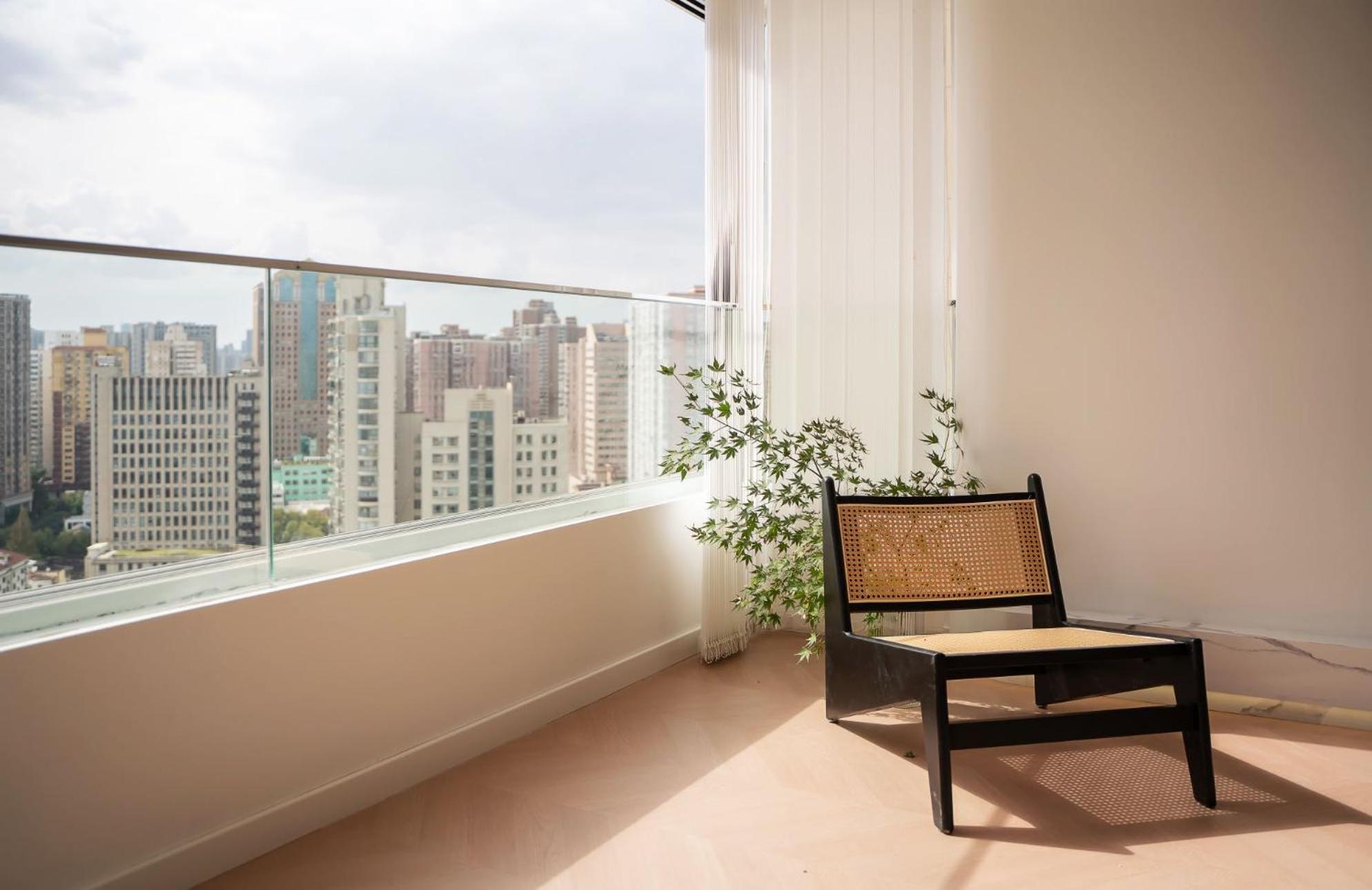 Downtown Yidu - Near Jing'an Temple Metro Station Pangsapuri *