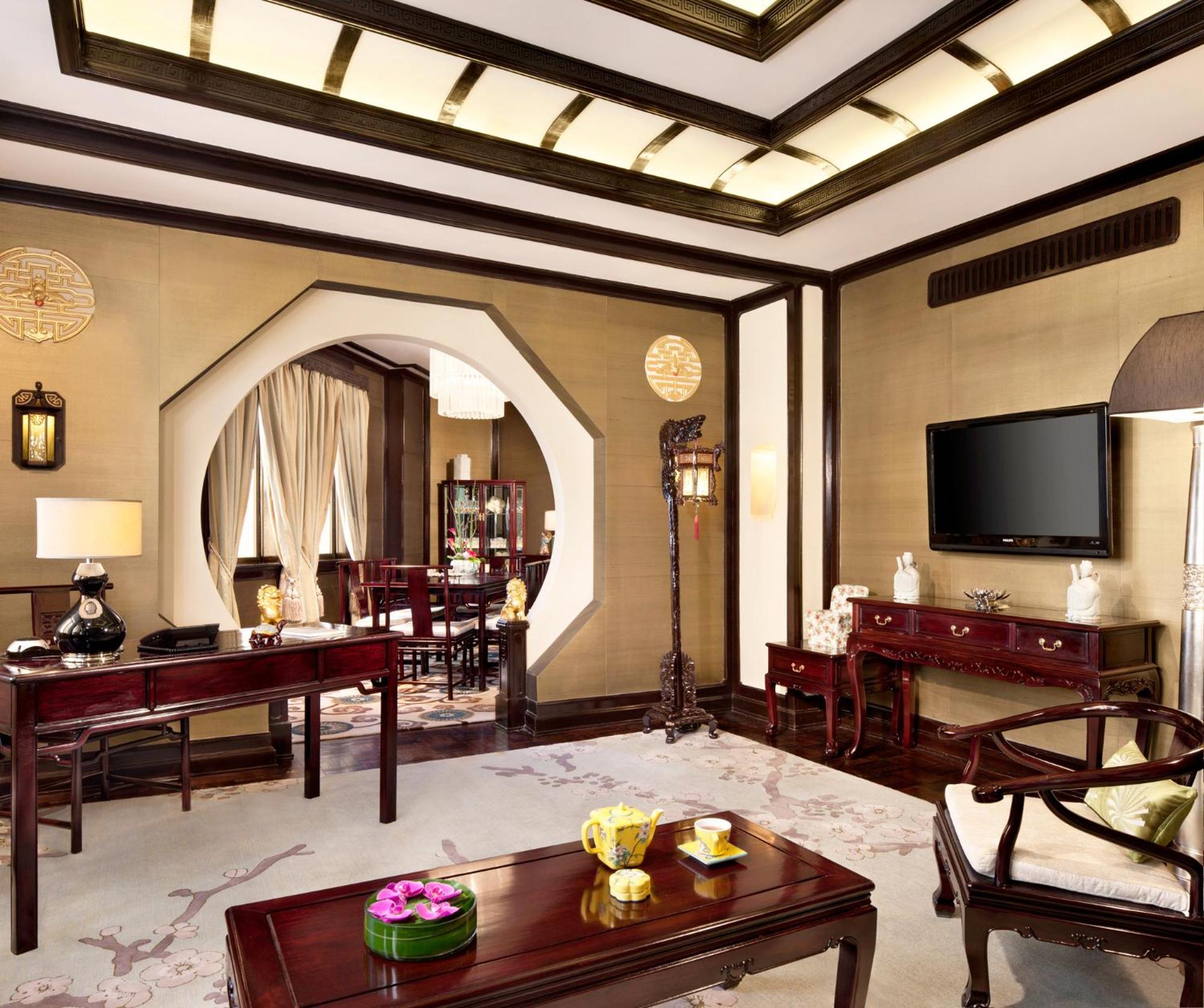 Fairmont Peace On The Bund 5*