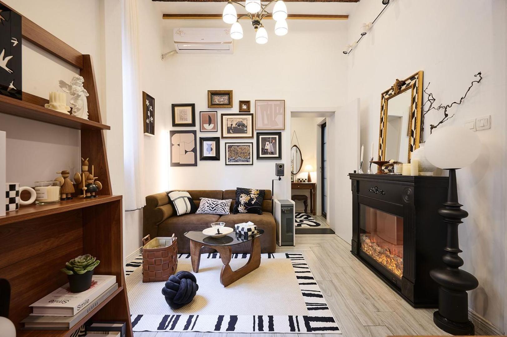 Hills&well-time Mcm Family Loft Near Line2 And Line13 West Nanjing Road Apartamento
