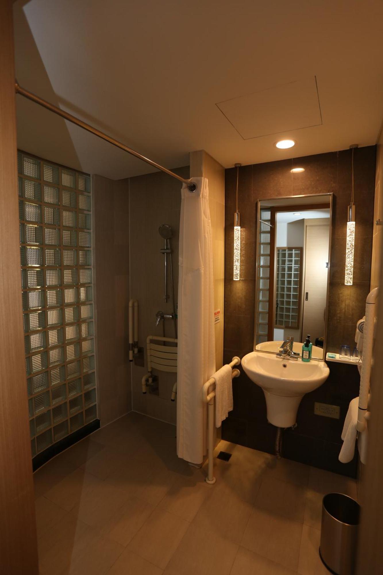 Express Jinsha By Ihg Hotel 4*