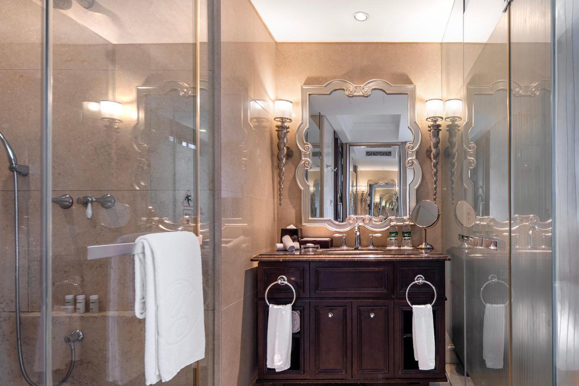 The Yangtze Boutique 5*