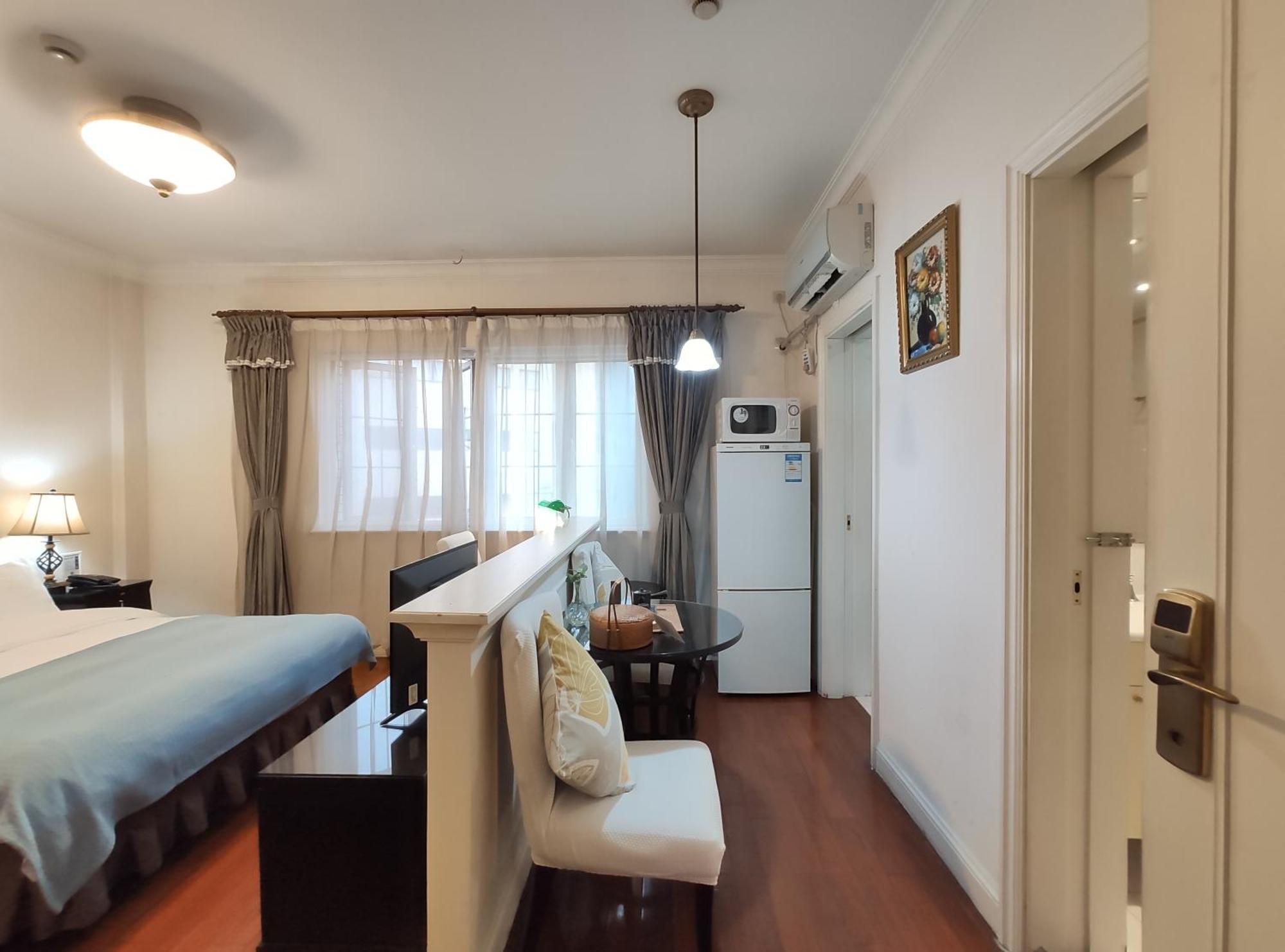 Ladoll Service Otel