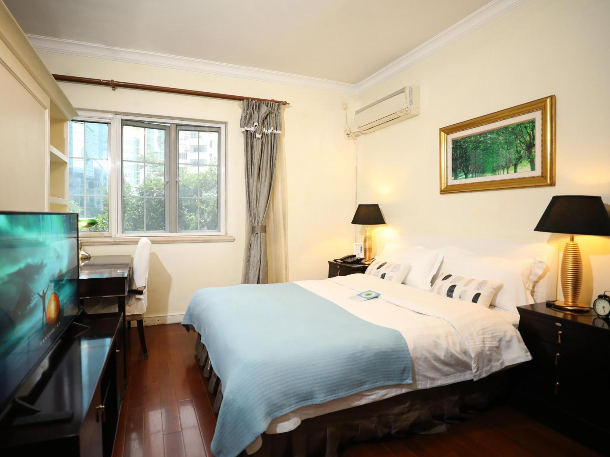Ladoll Service Otel
