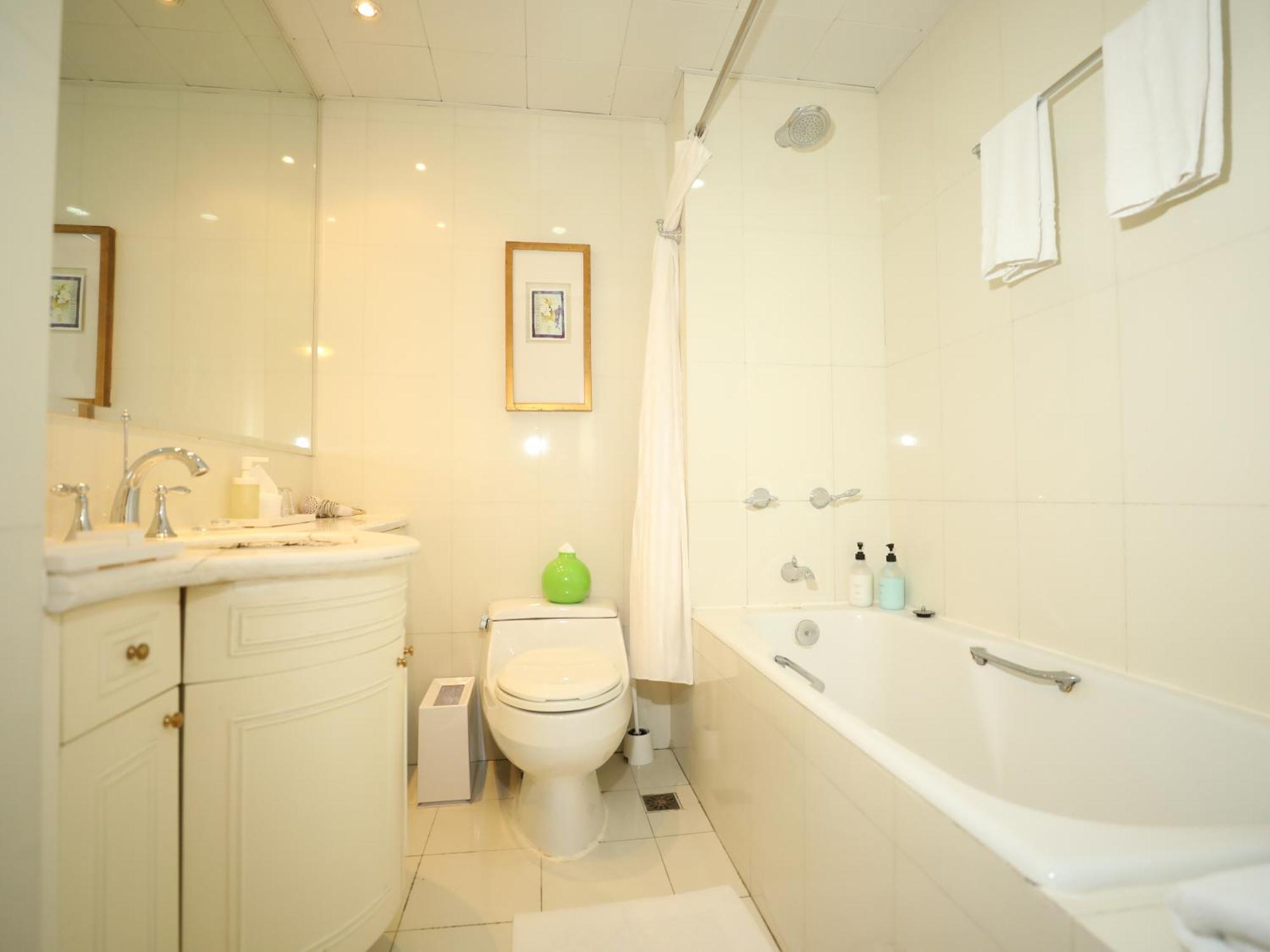 Otel Ladoll Service 4*