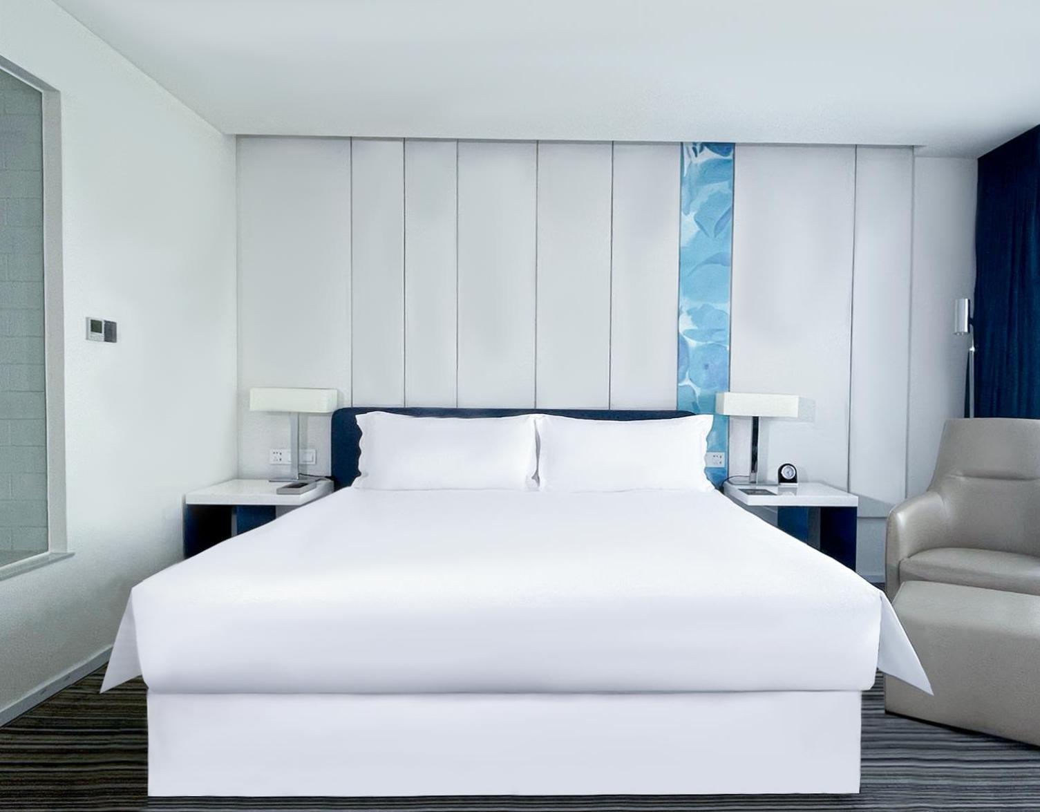 Grand Mercure Century Park - Free Shuttle Bus To Sniec 5*