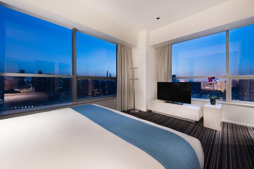 Hotel Grand Mercure Century Park - Free Shuttle Bus To Sniec 5*