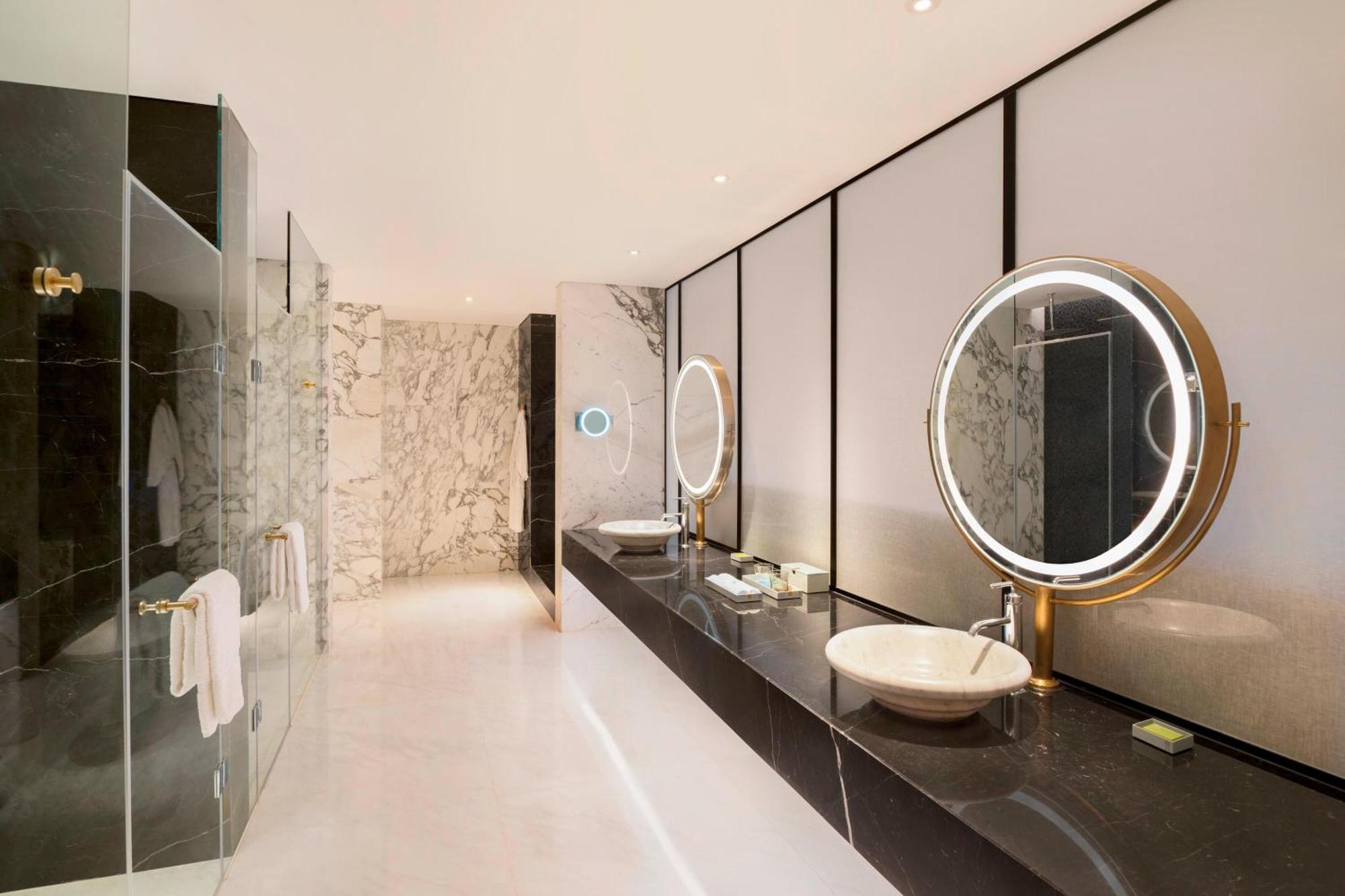 Hotel Le Meridien Hongqiao,minhang 5*