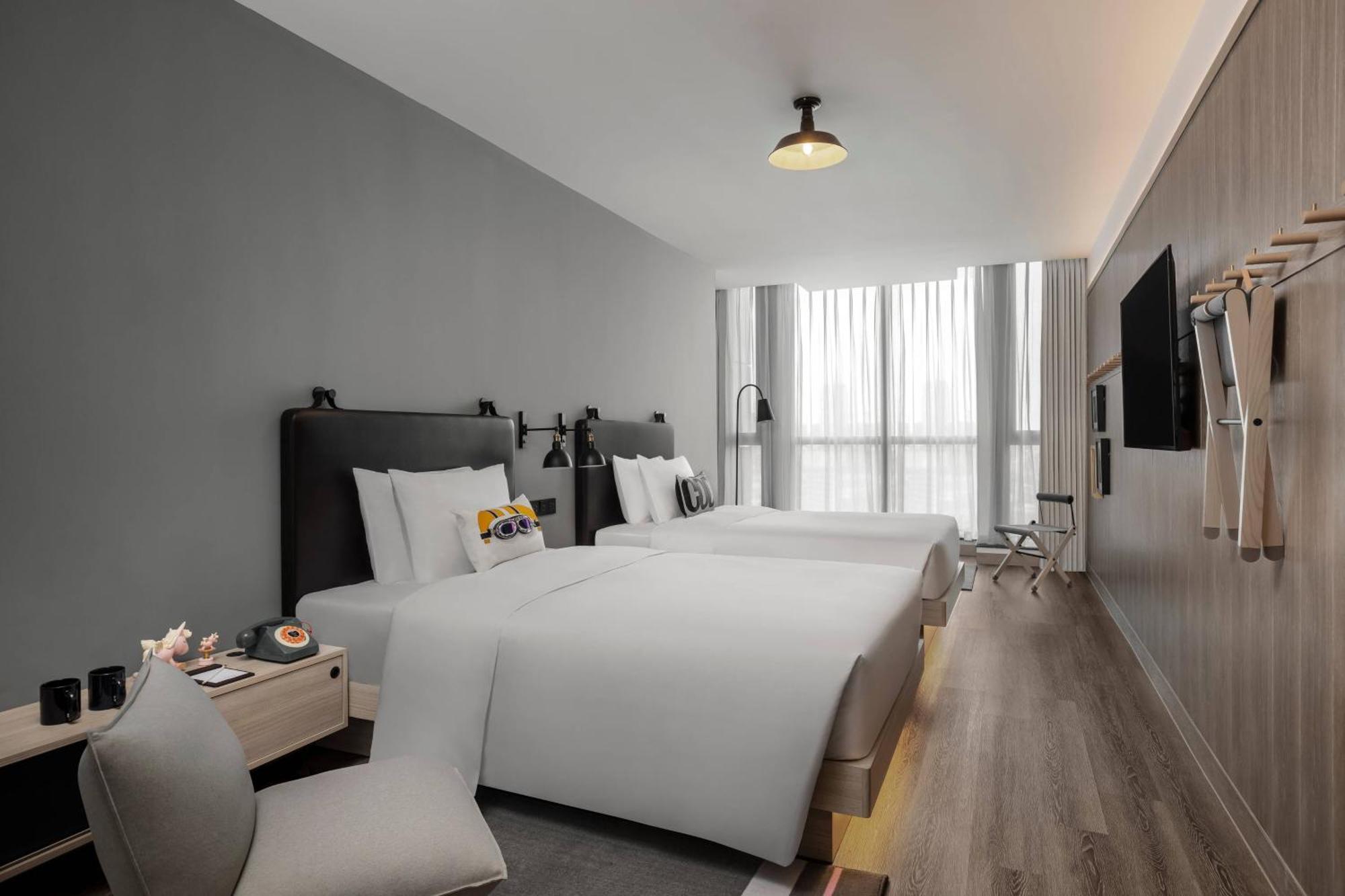 Moxy Hongqiao Necc Hotel 4*