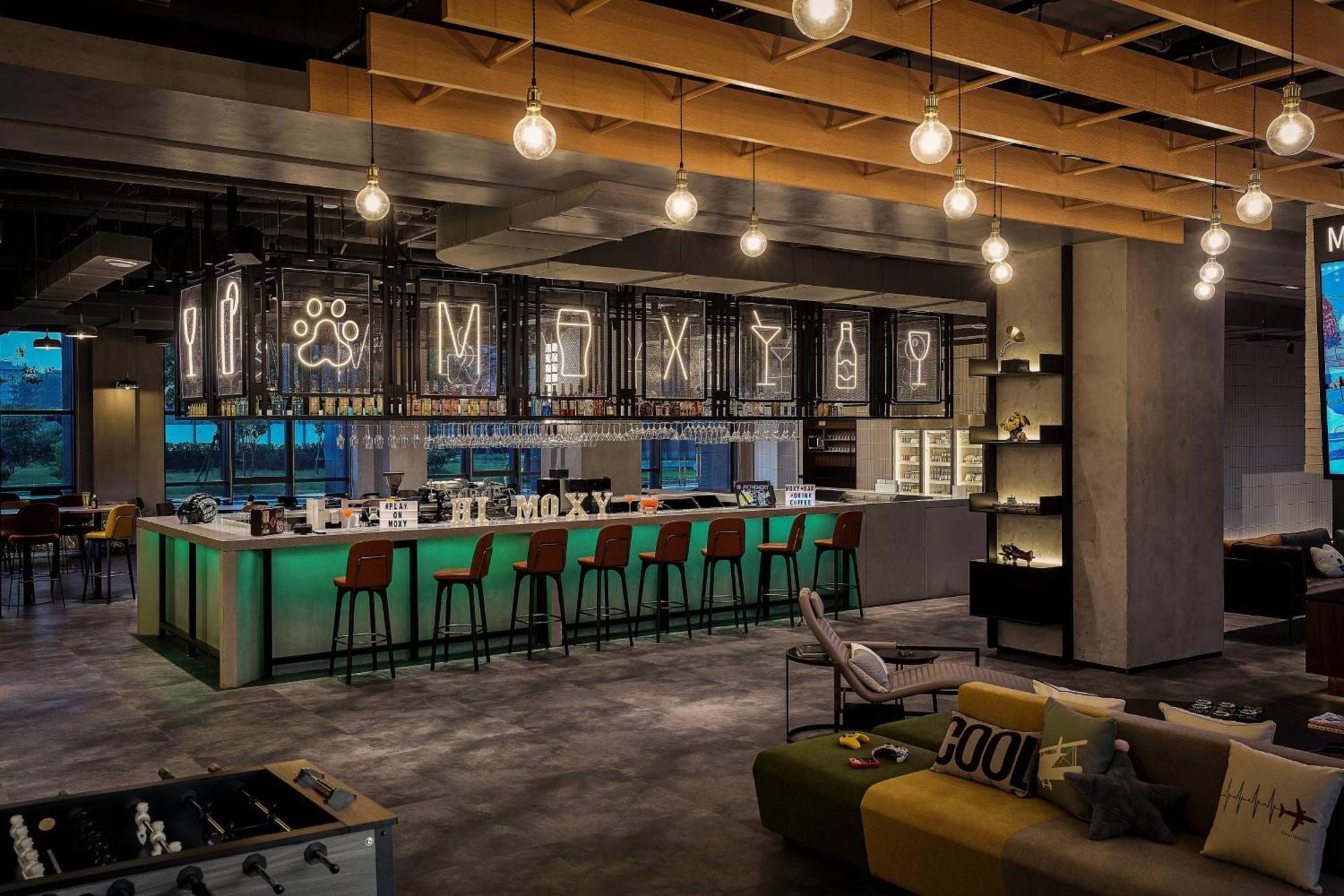 Moxy Hongqiao Necc