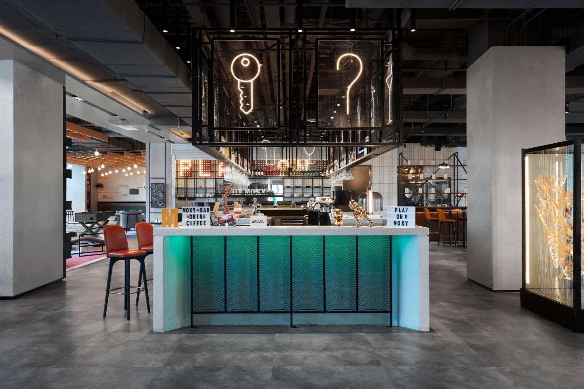 Hotel Moxy Hongqiao Necc 4*