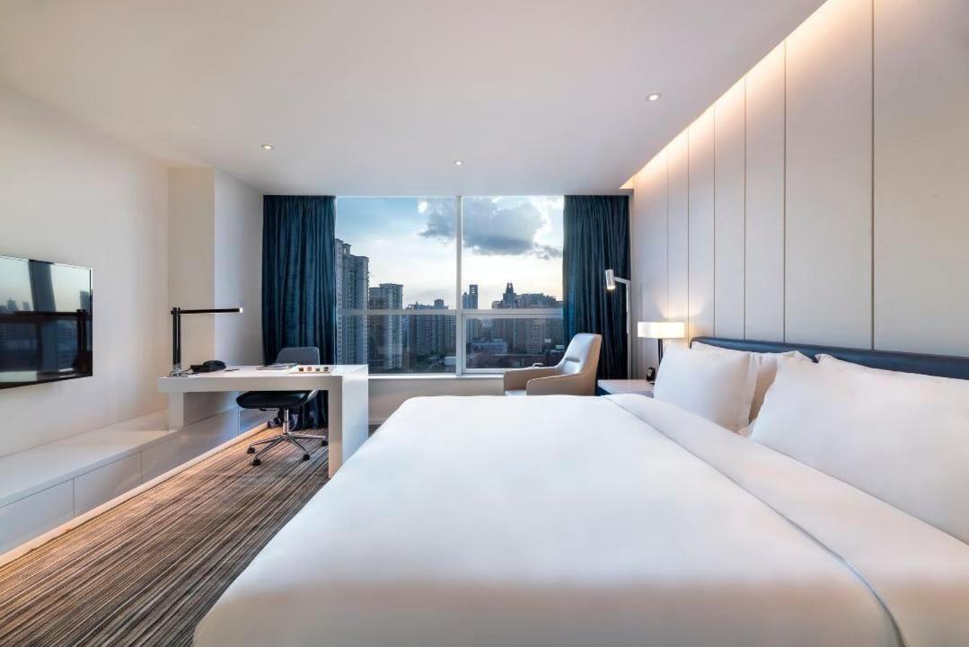 Grand Mercure Century Park - Free Shuttle Bus To Sniec Hotel Shanghai