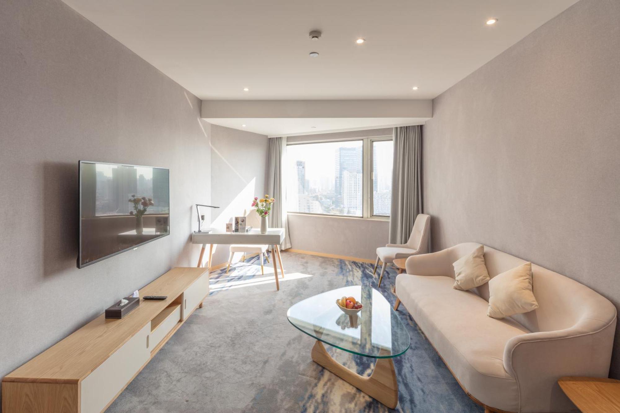 City Hotel Shanghai Hotel 4*