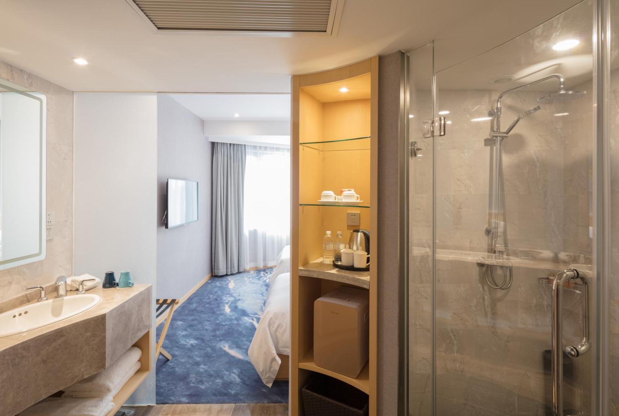 City Hotel Shanghai 4* Shanghái