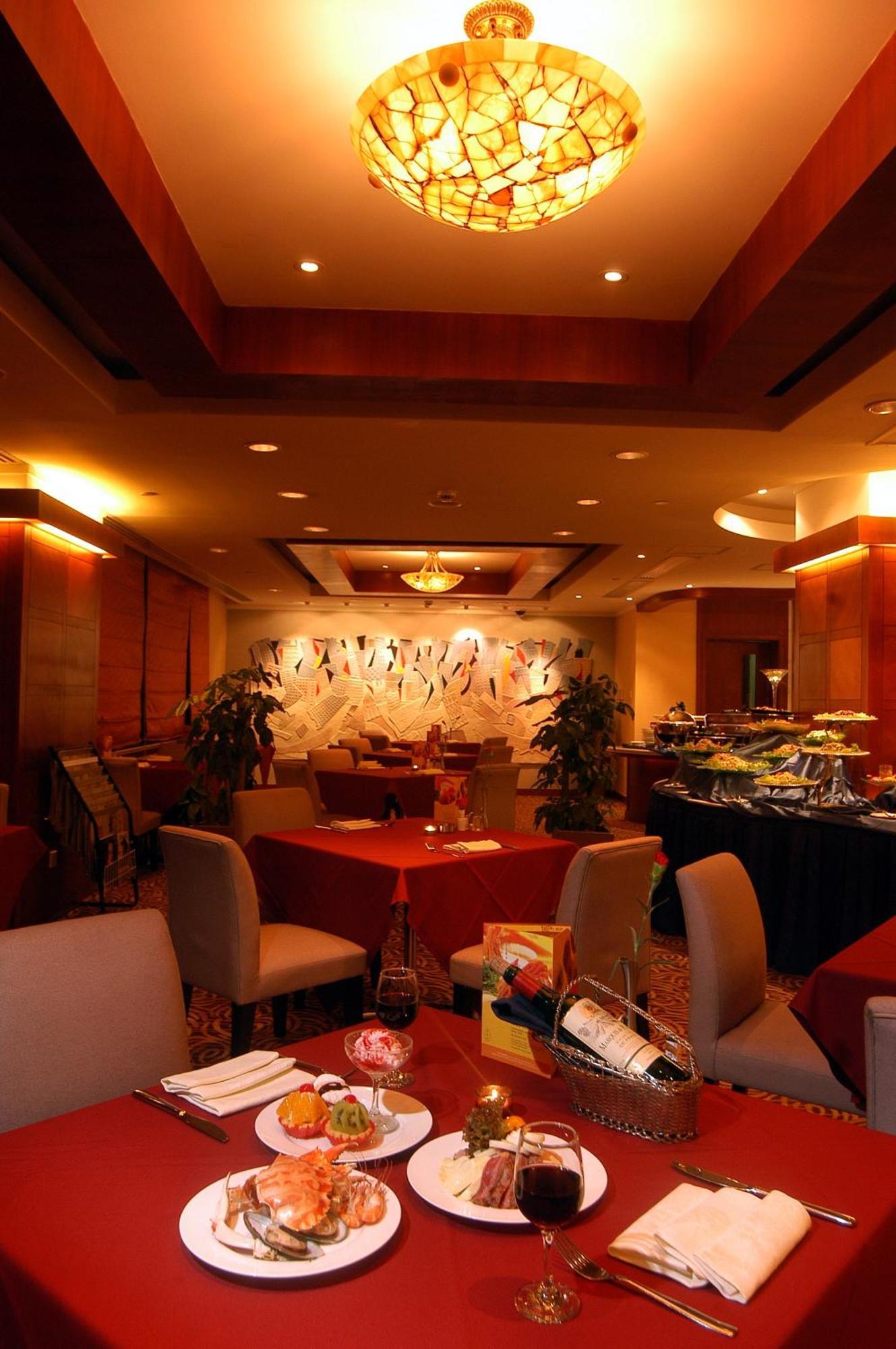 City Hotel Shanghai Hotel 4*