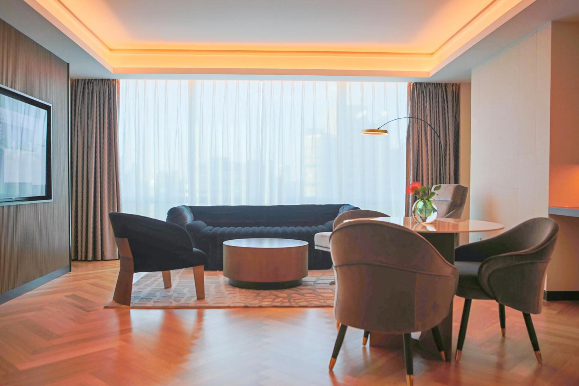 Pullman Central 5*