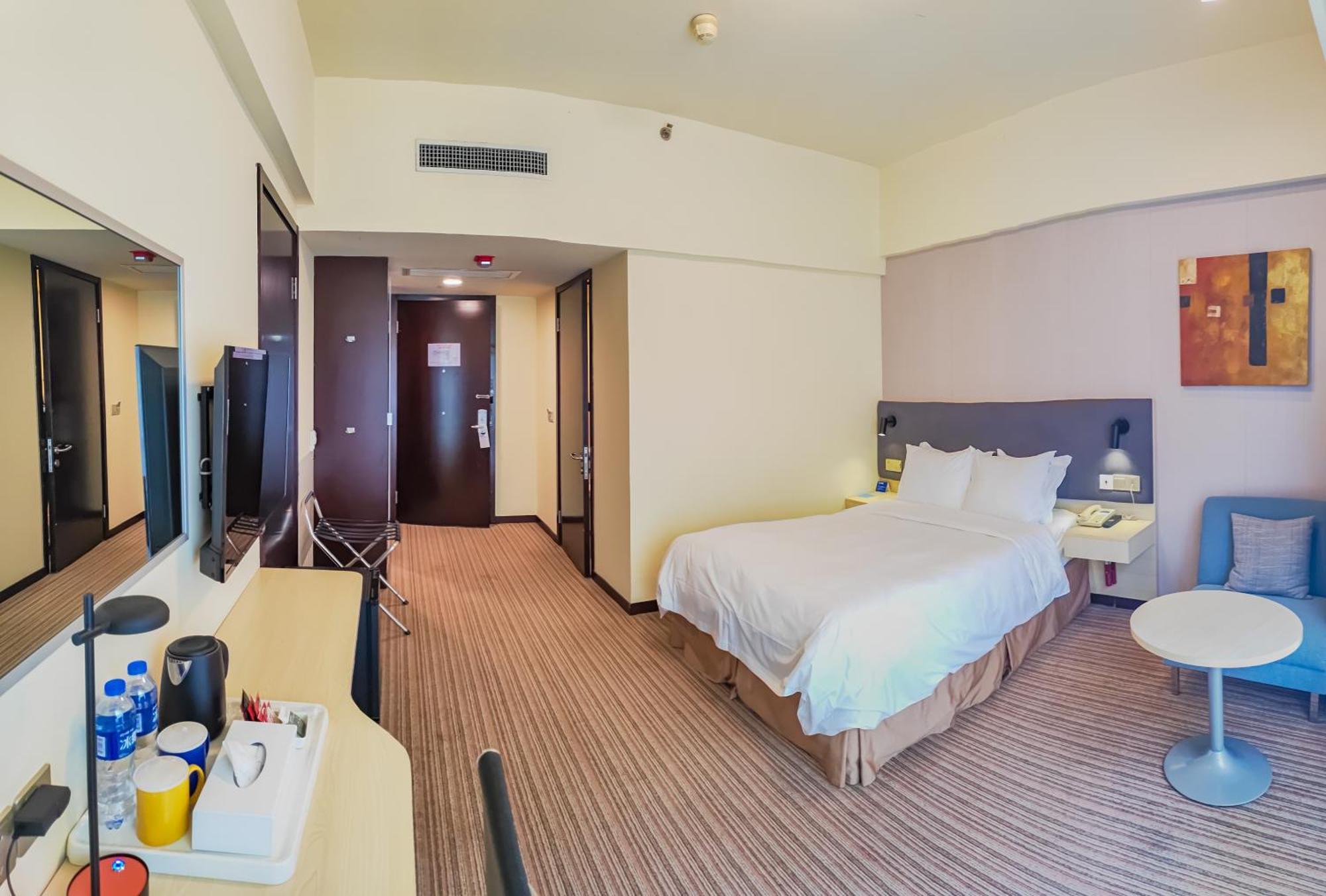 Khách sạn Express Putuo By Ihg